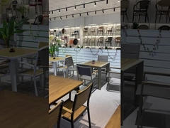 De openluchtstoelen van de Strandzitkamer