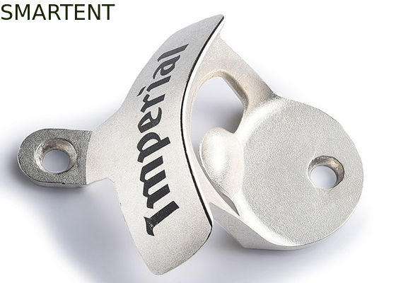 Kopen Muur Opgezette CNC van de MetaalFlesopener het AfgietselFlesopener 85*65mm van de Draaibankmatrijs online vervaardiging