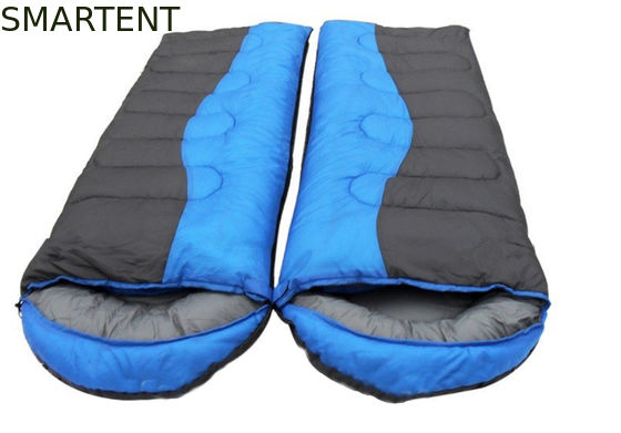 Kopen 215*78cm Dual Color Outdoor Waterproof 190T Polyester Hollow Fiber Stuffing Klassiek Twee personen in één slaapzak online vervaardiging