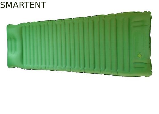 Kopen 40D nylon TPU opblaasbare bergslaapzakken ingebouwde voetpomp draagbare luchtmatras online vervaardiging