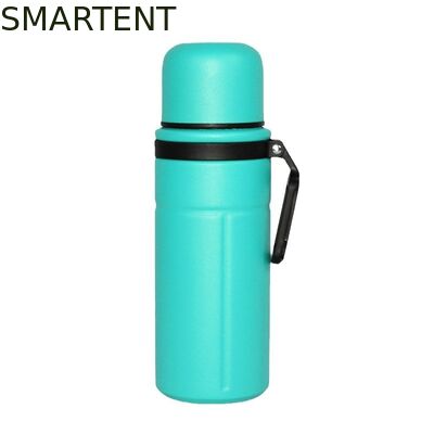 Kopen Op maat gemaakt 720ML 304 roestvrij staal geïsoleerde workout waterflessen met handvat en push-to-dispense thermosfles online vervaardiging