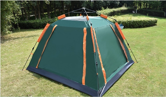 Buitenkampertenten Zonnebestendig en geventileerd Automatisch Glasvezel Frame 210D Polyester 240*240*140cm Groen Modern Design leverancier