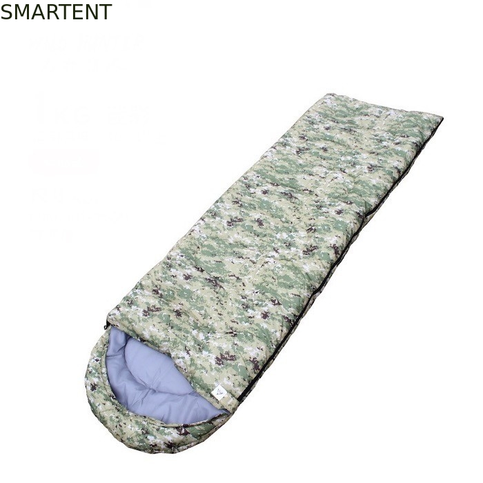 Waterdicht 200GSM Hollowfiber Mountain Sleeping Bags Camouflage Envelope Design leverancier